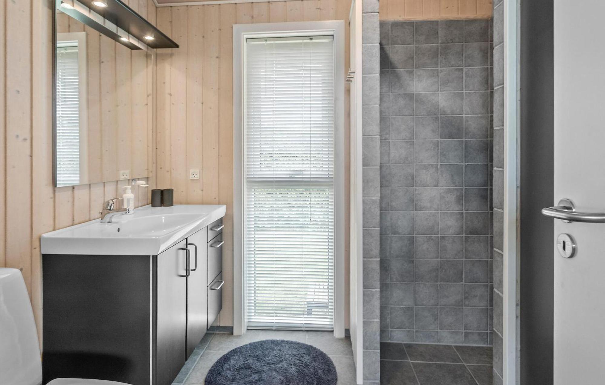 Cozy Home In Gedser With Wifi Buitenkant foto